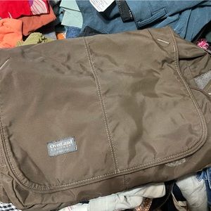 Overland equipment messenger bag